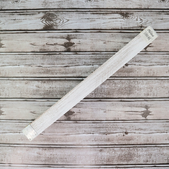 The Market "Smell Sea Feel Breeze Ocean Ease" Sign - Picture 3 of 5